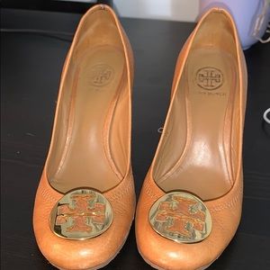 Brown Tory Burch Sally leather Wedges